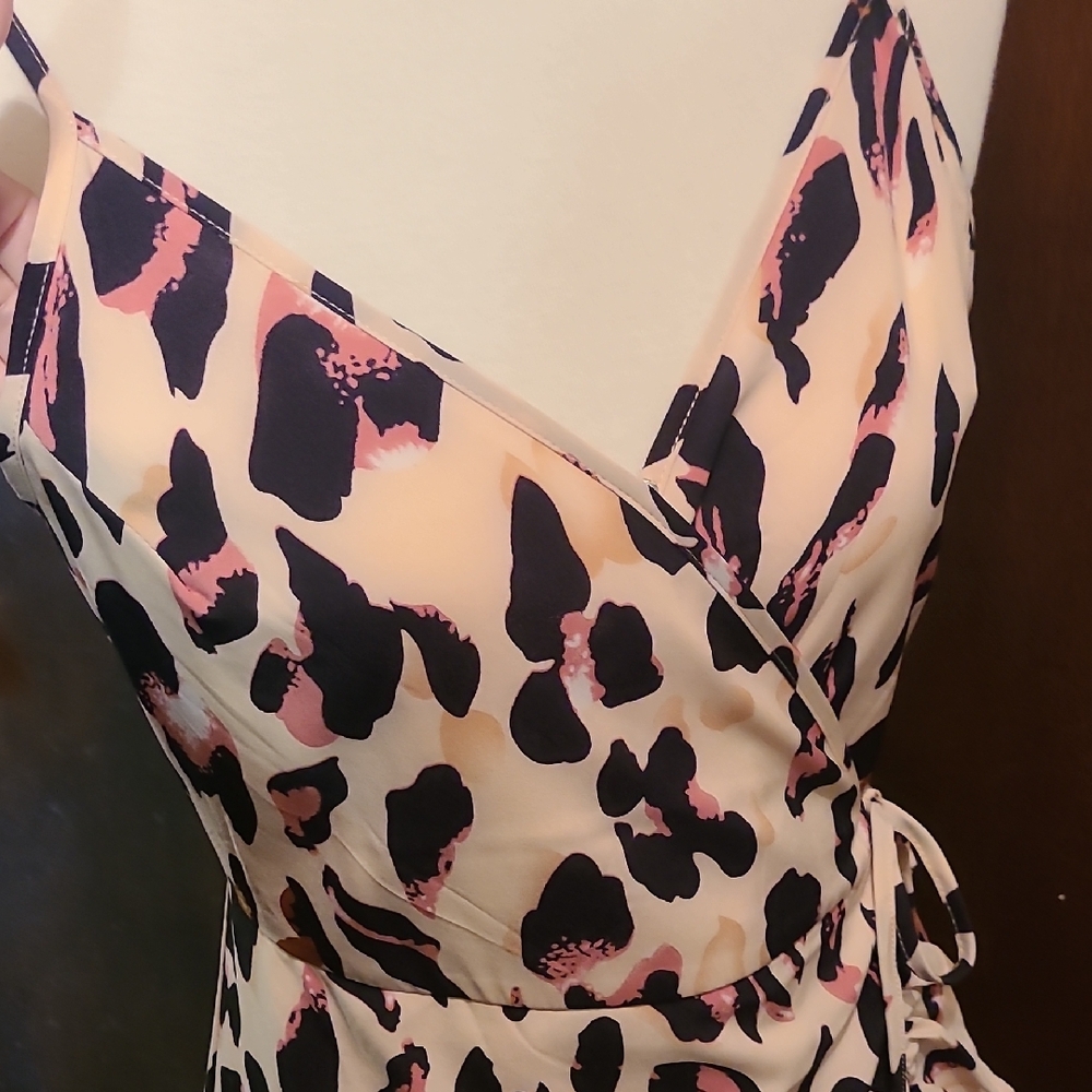 Entro Pink and Black Animal Print Midi Dress - Picture 9 of 14